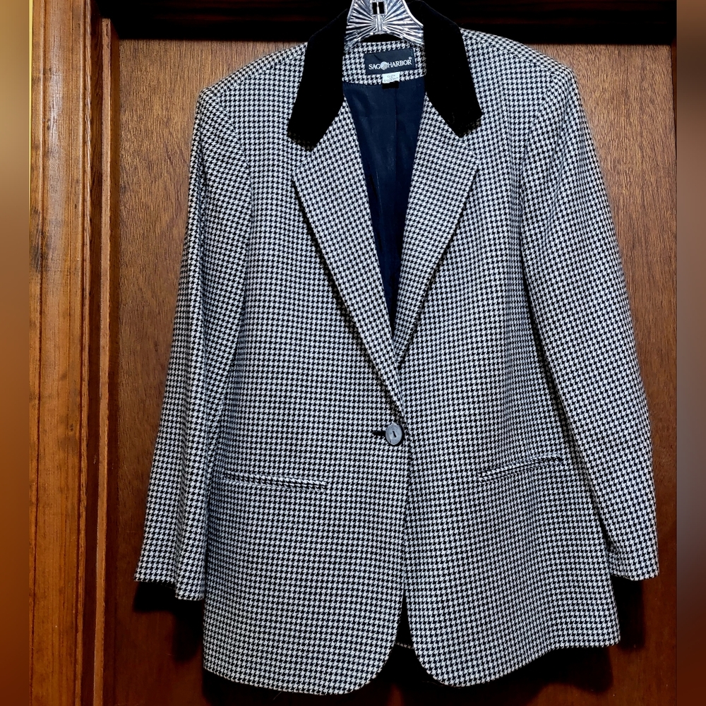 Sag Harbor Houndstooth Blazer